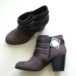 Fergie Fergalicious Women Gray Bootie - Size 10 - NWT